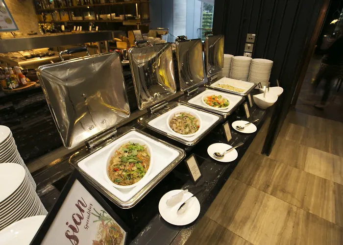 Hilton Sukhumvit 5*