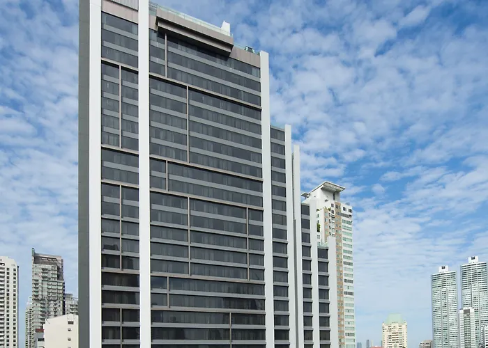 Hilton Sukhumvit Hotel 5*