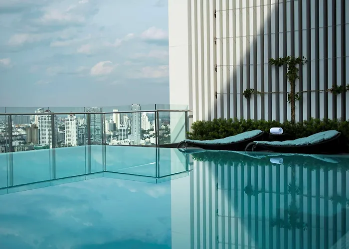 Hilton Sukhumvit 5*
