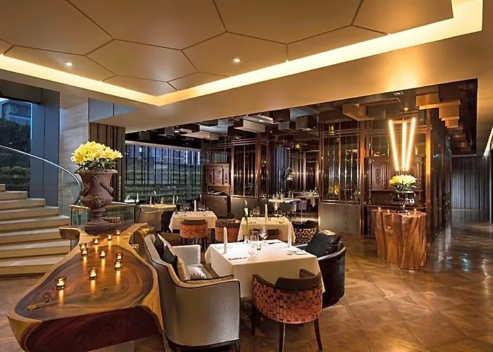 Hilton Sukhumvit Hotel 5*