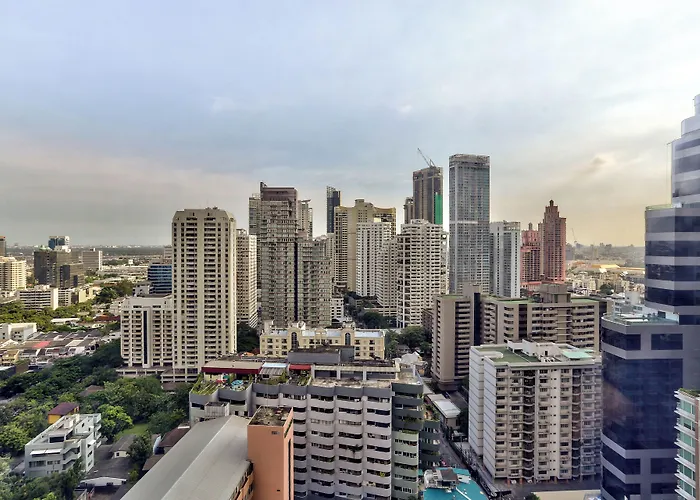 Hilton Sukhumvit 5*